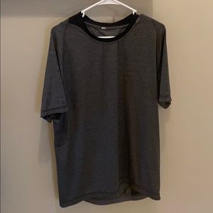Lululemon XXL T Shirt
